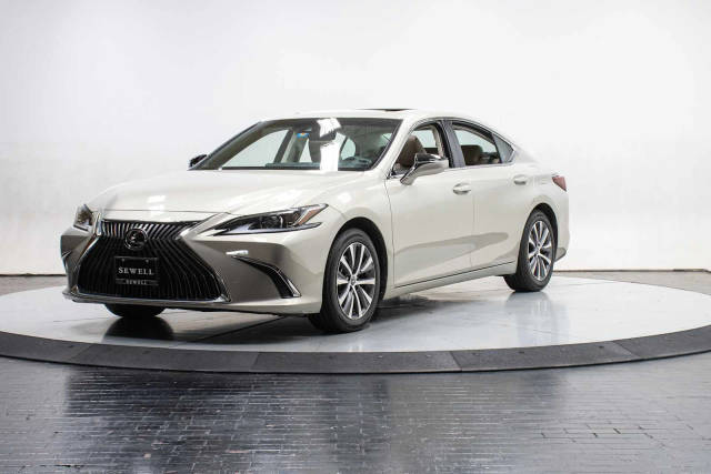 2021 Lexus ES ES 350 FWD photo