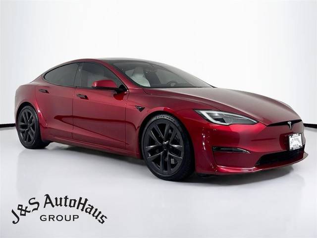 2023 Tesla Model S Standard Range AWD photo