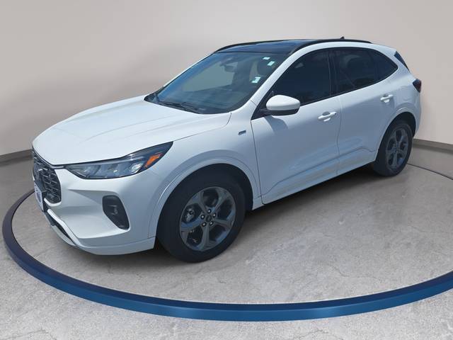 2023 Ford Escape ST-Line Select AWD photo