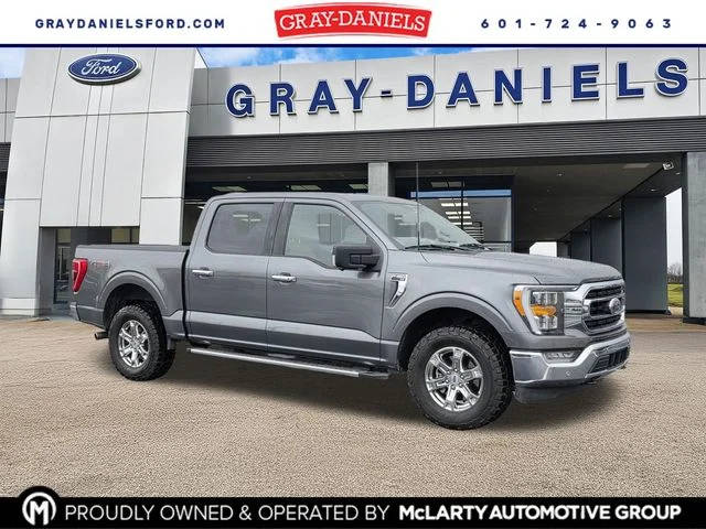 2023 Ford F-150 XLT 4WD photo