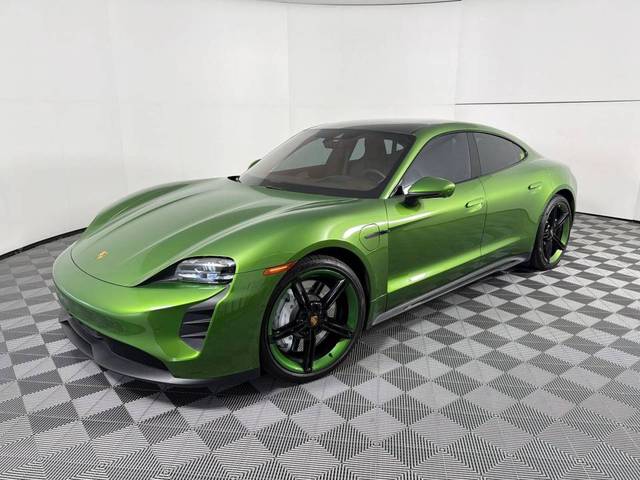 2023 Porsche Taycan GTS AWD photo