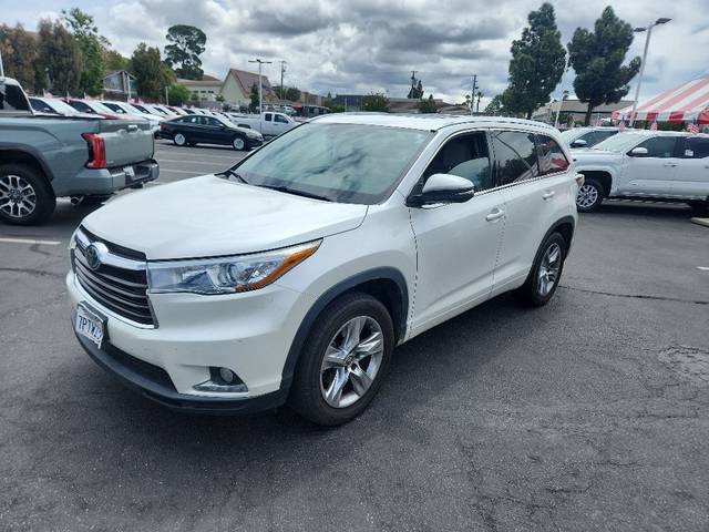 2016 Toyota Highlander Limited FWD photo