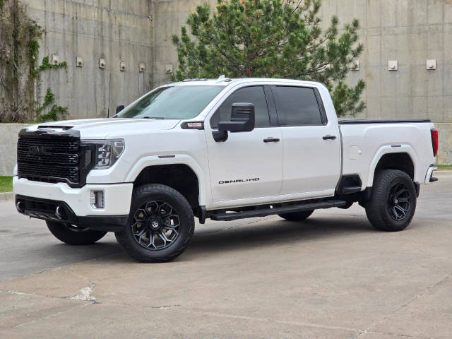2020 GMC Sierra 2500HD Denali 4WD photo