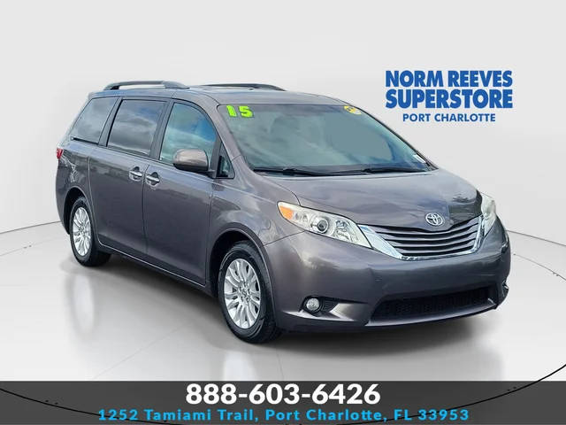 2015 Toyota Sienna XLE FWD photo