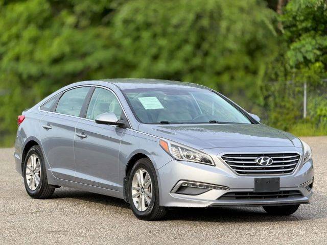2015 Hyundai Sonata 2.4L SE FWD photo