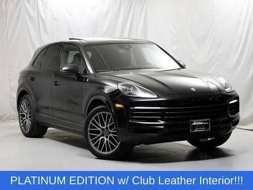 2023 Porsche Cayenne  AWD photo