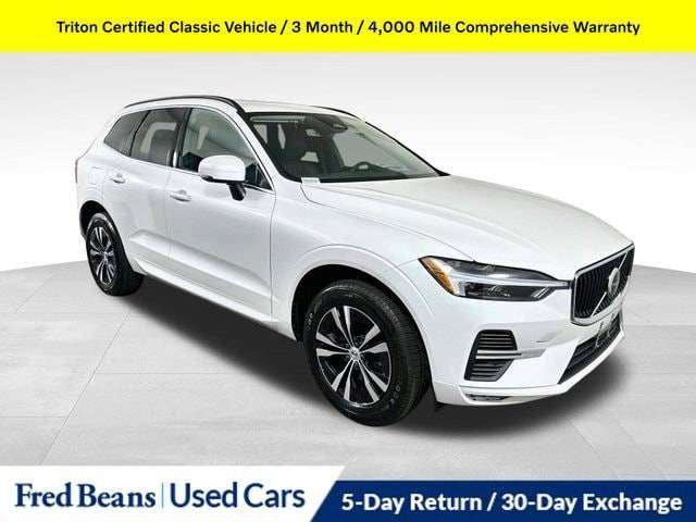 2023 Volvo XC60 Core AWD photo
