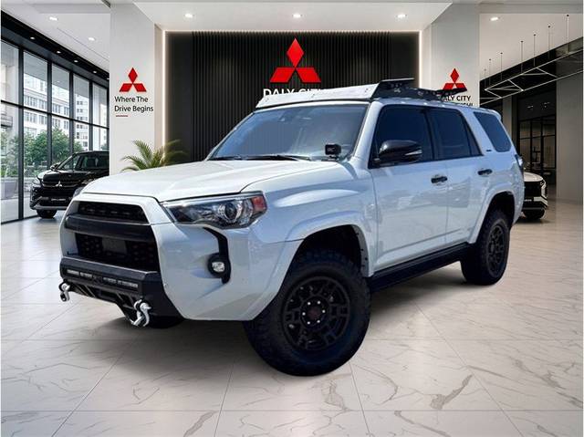 2021 Toyota 4Runner Nightshade 4WD photo