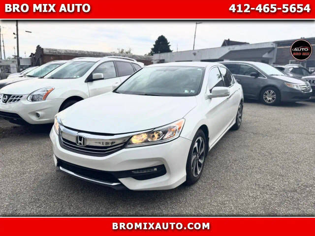 2017 Honda Accord EX-L V6 FWD photo