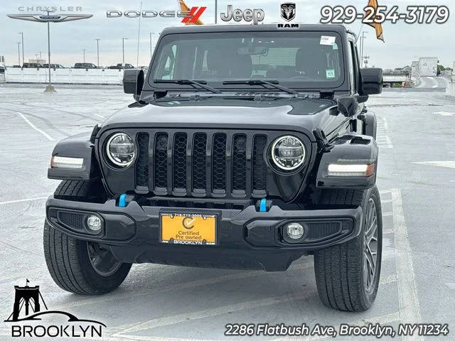 2022 Jeep Wrangler Unlimited 4xe Unlimited Sahara High Altitude 4WD photo