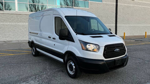 2019 Ford Transit Van RWD photo