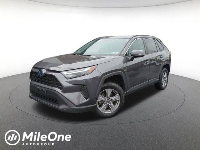 2022 Toyota RAV4 Hybrid XLE AWD photo