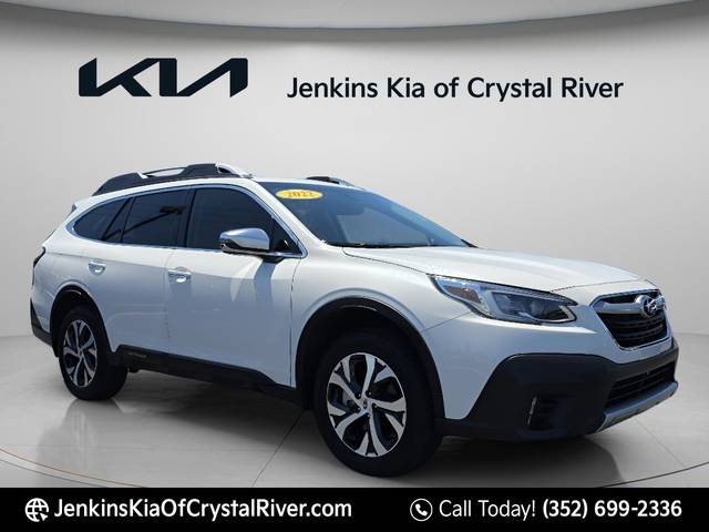 2022 Subaru Outback Touring AWD photo
