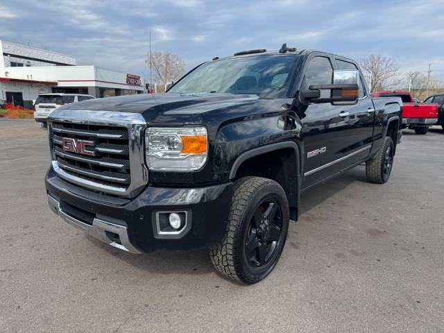 2016 GMC Sierra 2500HD SLT 4WD photo
