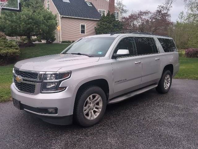 2015 Chevrolet Suburban LT 4WD photo