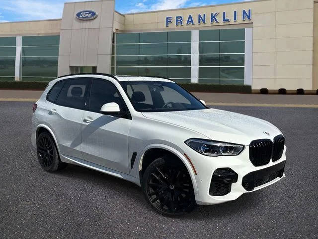 2022 BMW X5 M50i AWD photo