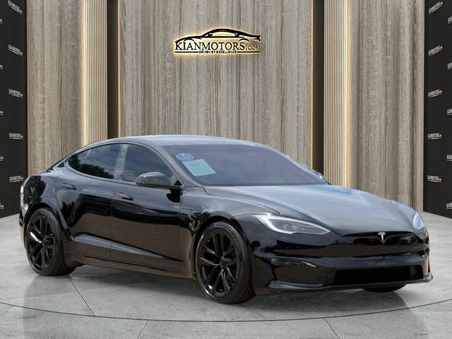 2023 Tesla Model S Plaid AWD photo