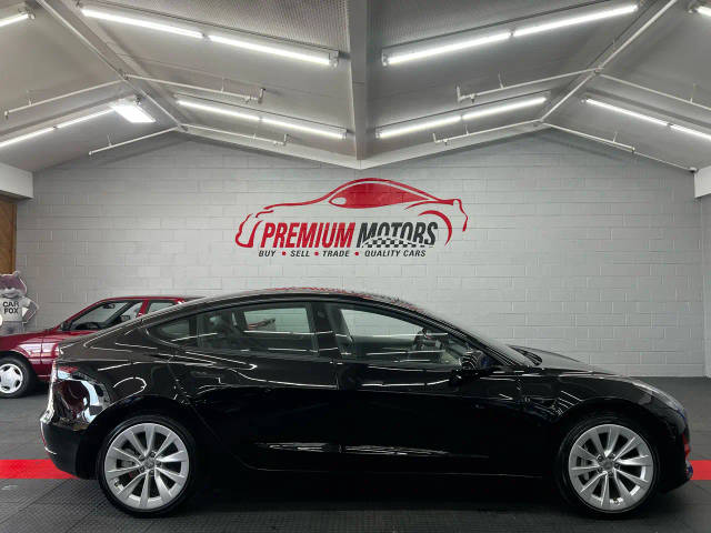 2022 Tesla Model 3  RWD photo
