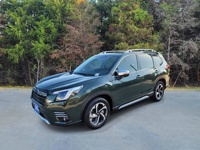 2022 Subaru Forester Touring AWD photo