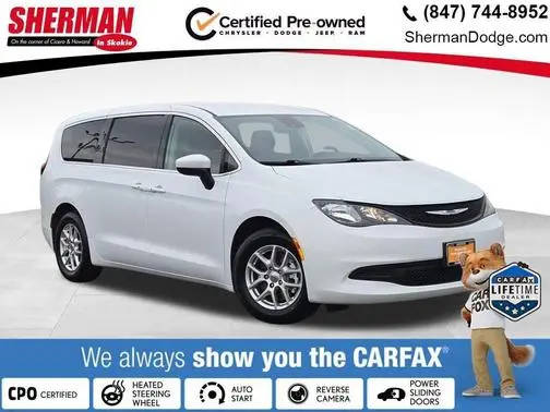 2023 Chrysler Voyager LX FWD photo