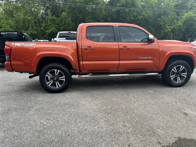 2016 Toyota Tacoma TRD Sport 4WD photo