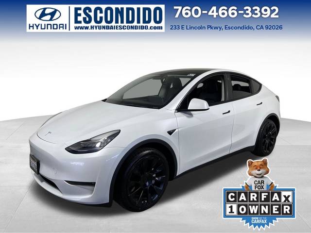 2023 Tesla Model Y Long Range AWD photo