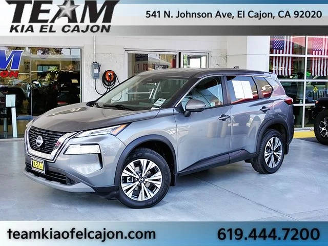 2022 Nissan Rogue SV FWD photo