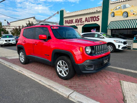 2015 Jeep Renegade Latitude 4WD photo