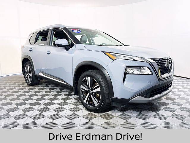 2021 Nissan Rogue SL FWD photo