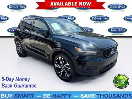 2019 Volvo XC40 R-Design AWD photo