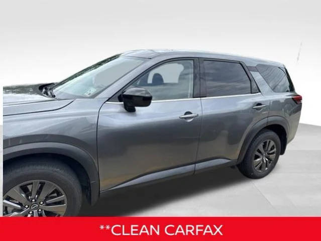 2023 Nissan Pathfinder S FWD photo