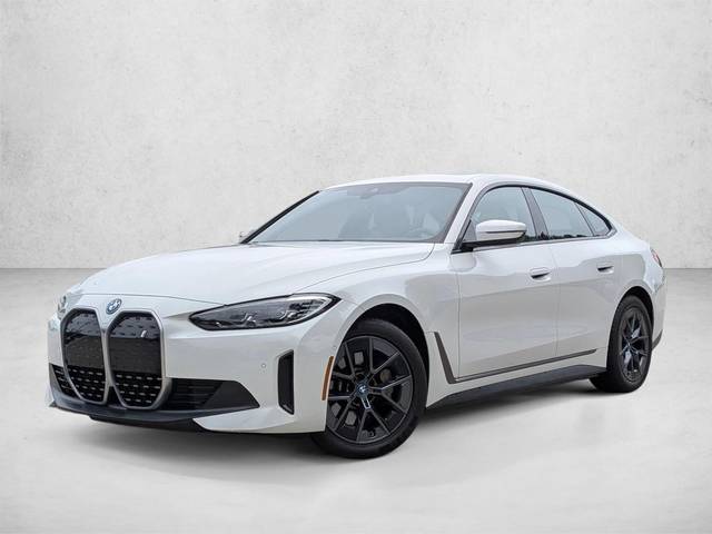 2023 BMW i4 eDrive35 RWD photo