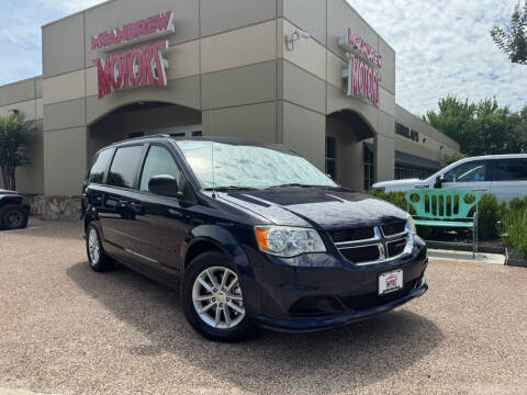 2016 Dodge Grand Caravan SXT FWD photo