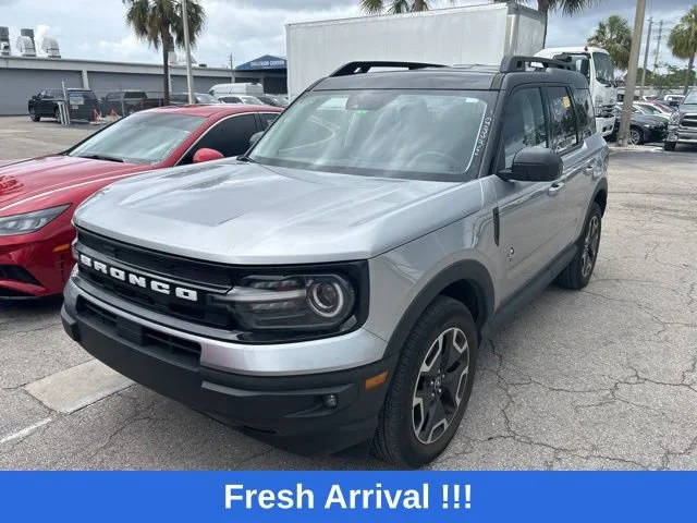 2023 Ford Bronco Sport Outer Banks 4WD photo