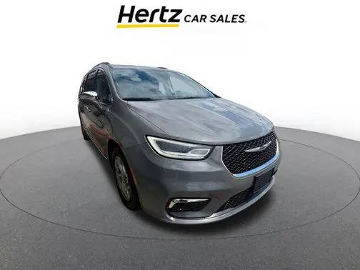 2022 Chrysler Pacifica Minivan Limited FWD photo