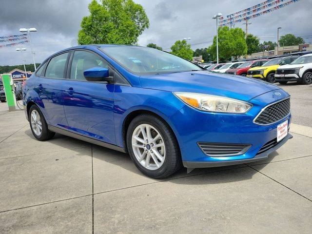 2018 Ford Focus SE FWD photo