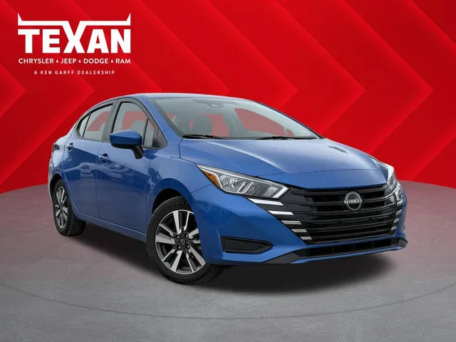 2023 Nissan Versa SV FWD photo