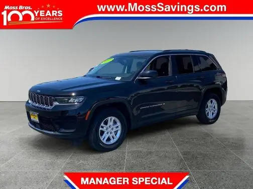 2023 Jeep Grand Cherokee Laredo RWD photo