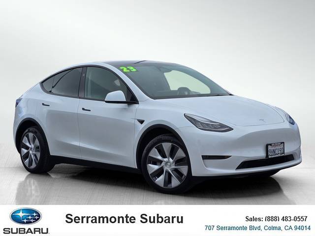 2023 Tesla Model Y  AWD photo