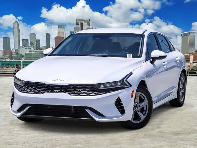 2023 Kia K5 LXS FWD photo