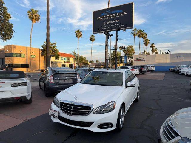 2015 Mercedes-Benz E-Class E 350 Luxury RWD photo