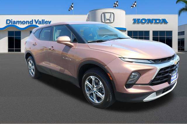 2023 Chevrolet Blazer LT FWD photo