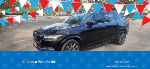 2016 Volvo XC90 T6 Momentum AWD photo