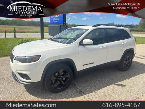 2019 Jeep Cherokee Latitude 4WD photo