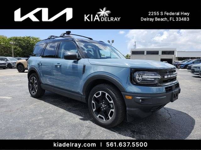 2021 Ford Bronco Sport Outer Banks 4WD photo