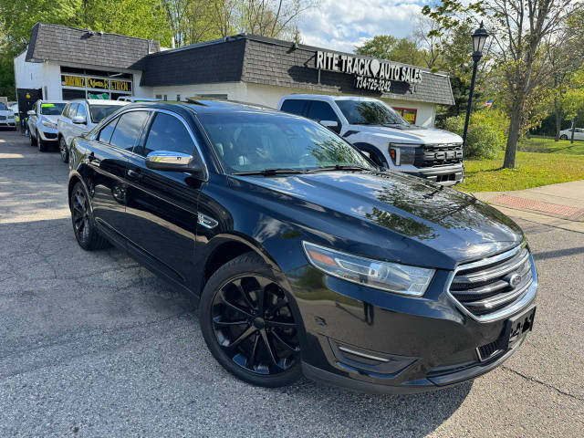 2016 Ford Taurus Limited AWD photo