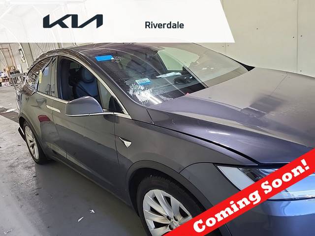 2020 Tesla Model X Long Range AWD photo