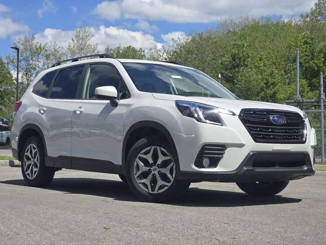 2023 Subaru Forester Premium AWD photo