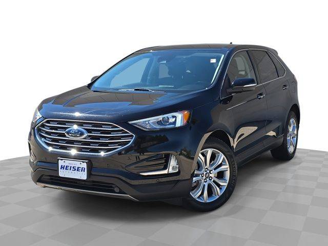 2021 Ford Edge Titanium AWD photo