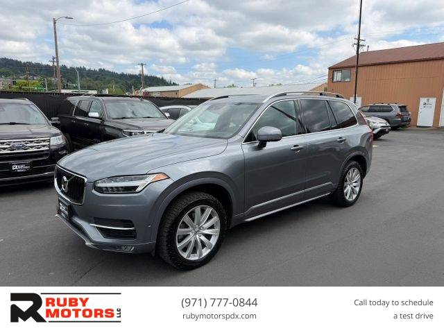 2017 Volvo XC90 Momentum AWD photo